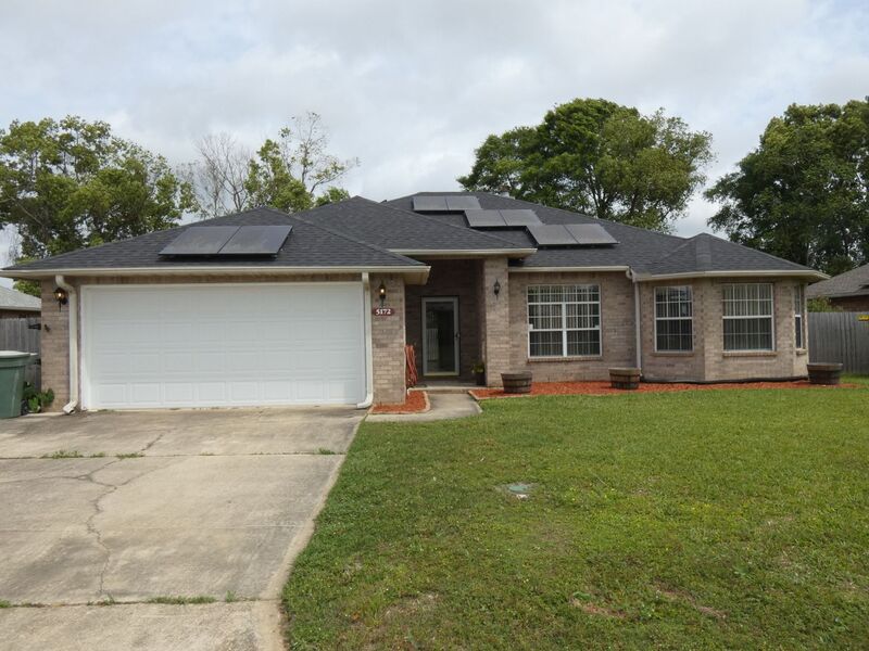 Pensacola House: 5172 Zachary Blvd