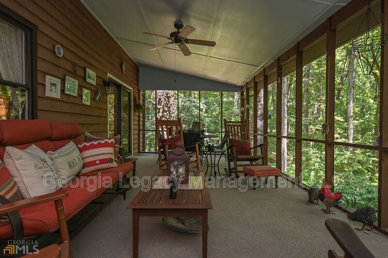 athens House: 225 Snapfinger Drive