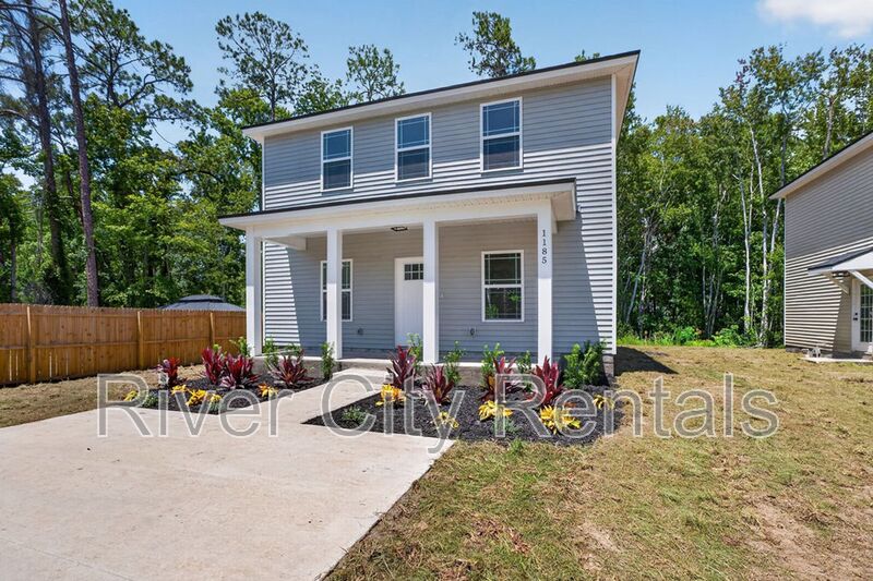 Fleming Island House: 1181 Floyd St