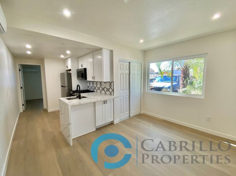 San Diego Condo: 4669 Iowa Street