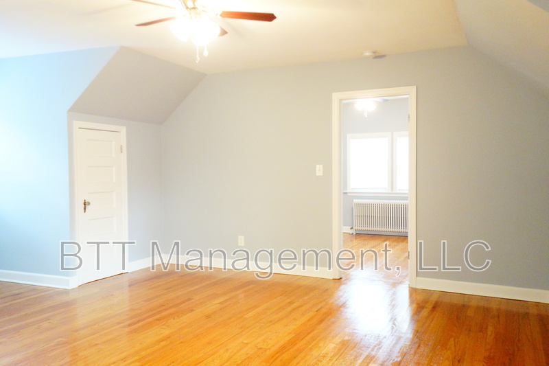 Takoma Park Condo: 807 Kennebec Avenue