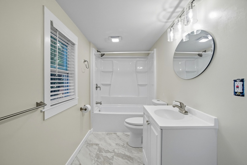 Norfolk House: 609 Baldwin Avenue Unit 1