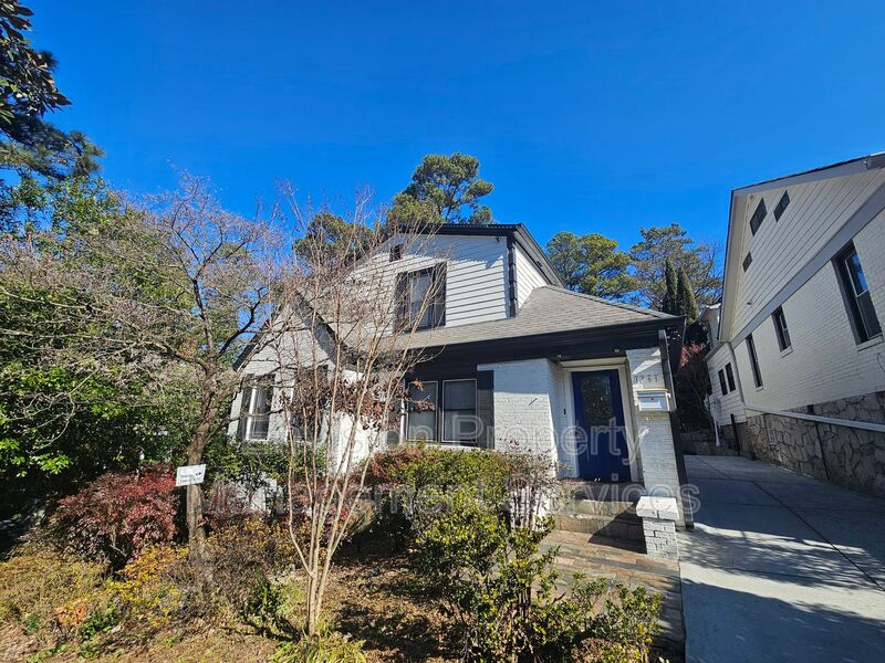 Atlanta House: 1761 Monroe Dr NE