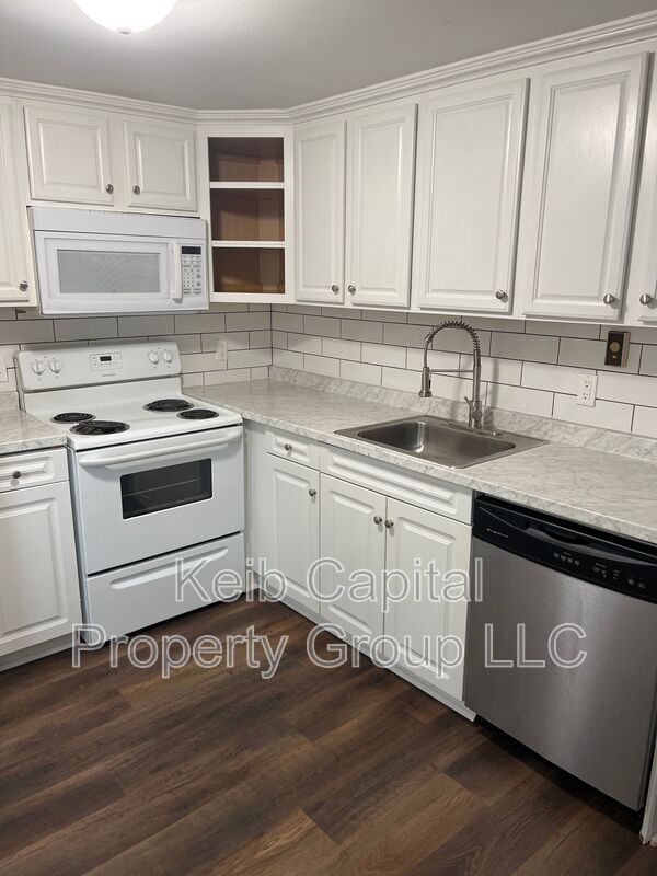 Ballston Spa House: 90-92 Ford Street