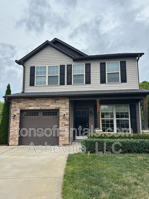 Arden House: 33 Mallard Run Dr.