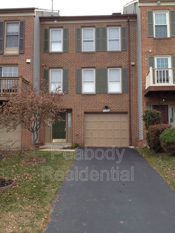 Alexandria House: 6559 River Tweed Ln