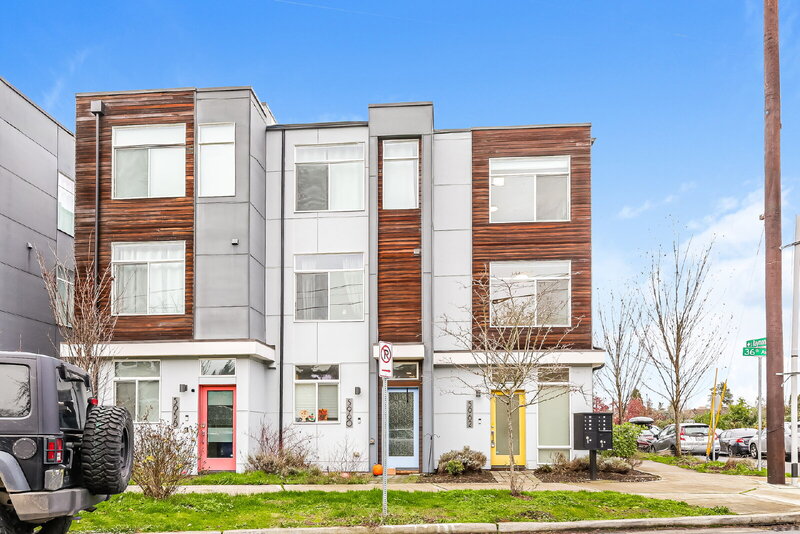 Seattle Townhome: 5962 36th Ave S