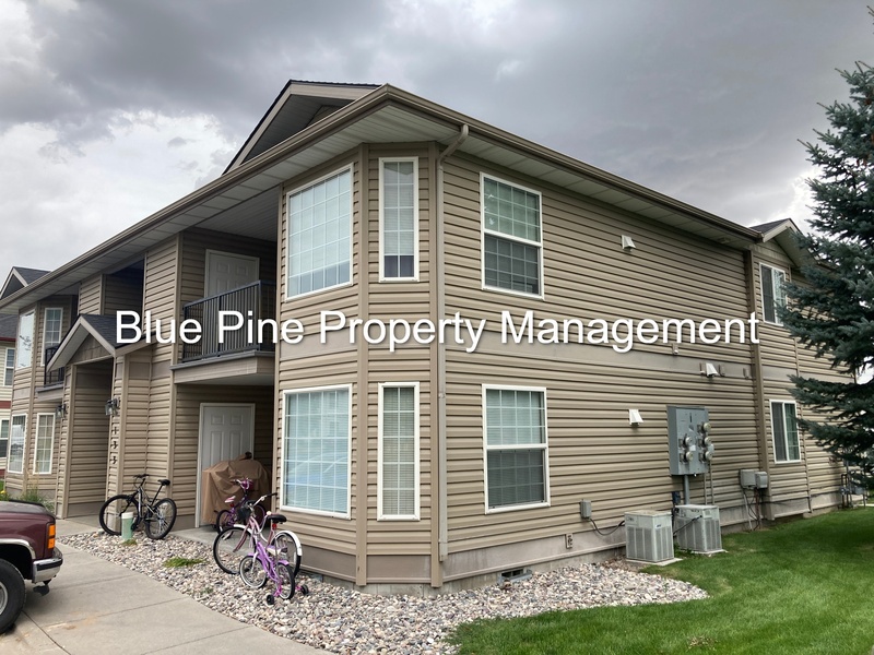 Idaho Falls Condo: 133 Clubhouse Circle