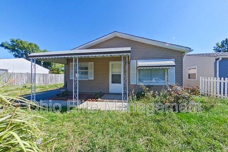 Columbus House: 1310 Woodnell Ave