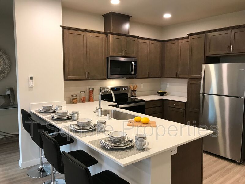 Mill Creek House: 4124 148th St SE