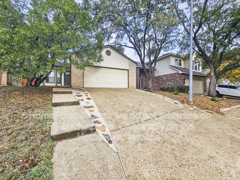 San Antonio House: 6433 Brookway Dr