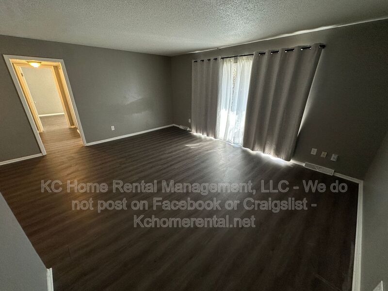 Kansas City House: 8725 Countryshire Ln. Unit 1