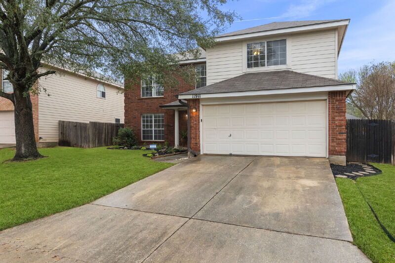 Helotes House: 11911 Ghostbridge