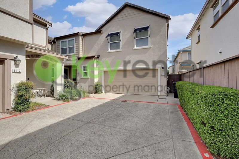 Roseville House: 1104 Impressionist Loop