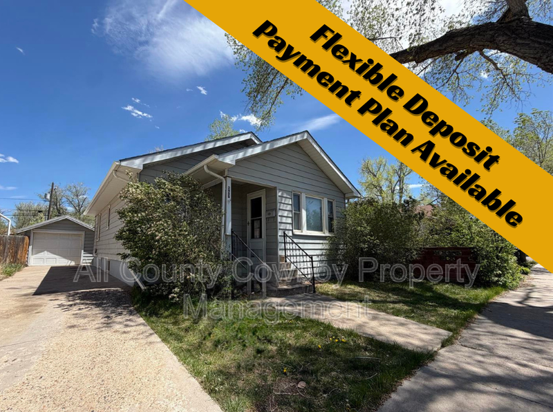 Laramie House: 557 N 8th St