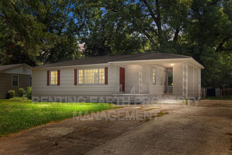 Birmingham House: 149 Rose Drive