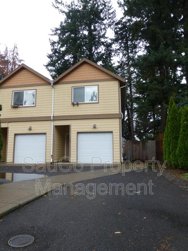 Portland Condo: 1109 Northeast 106th Avenue