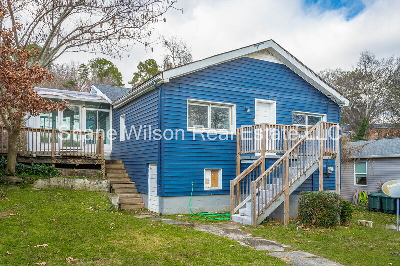 Chattanooga House: 5327 Lee Avenue