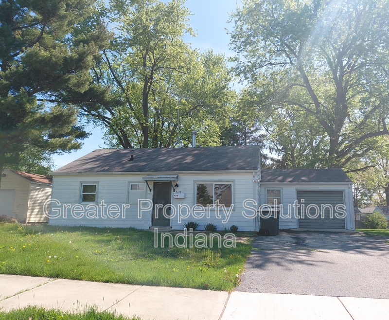 Valparaiso House: 506 Parkside Avenue