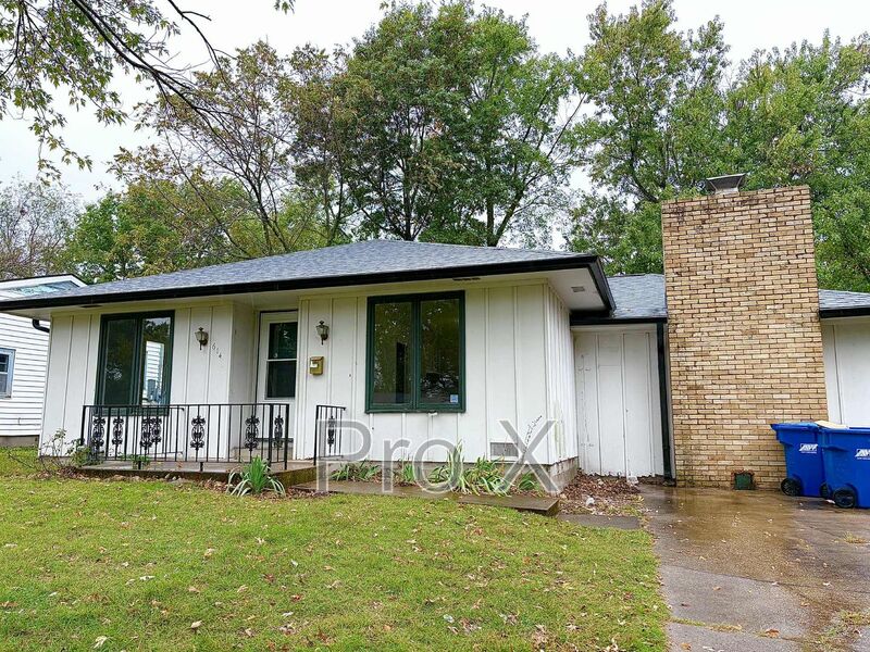 Joplin House: 614 S Monroe