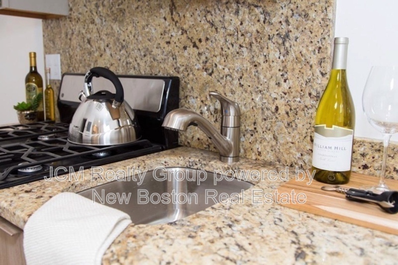 Chelsea Condo: 21 Fifth Street