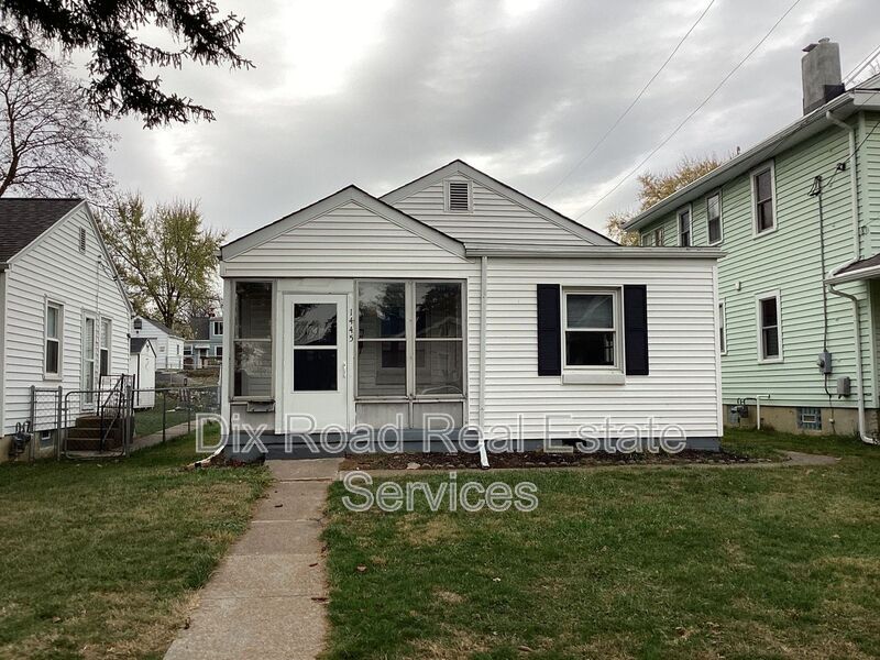 Kettering House: 1445 Southlyn Drive