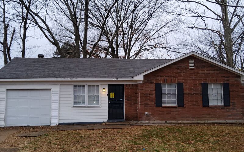 Memphis House: 5203 Black Diamond Cv