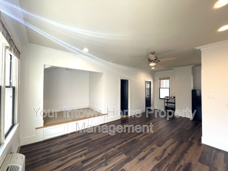 Atlanta Condo: 1867 Gordon Manor NE