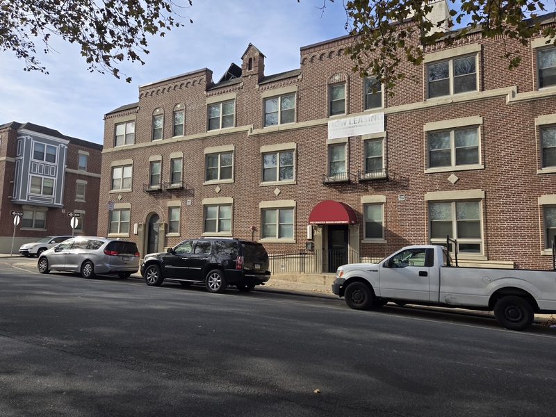 Philadelphia Condo: 516 North 52nd Street - 2