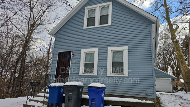 Cleveland House: 2109 Pixley Court - 1