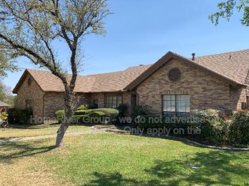 San Antonio House: 1602 Eagle Point