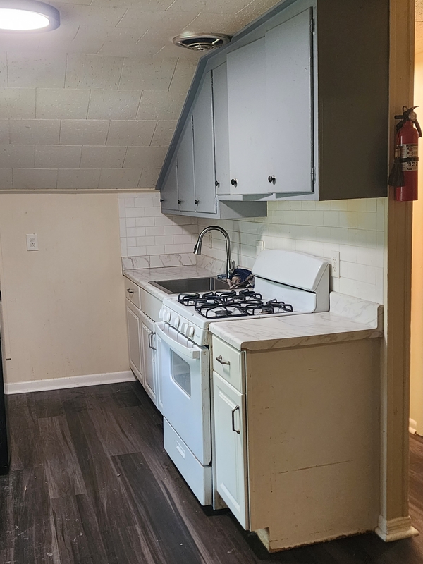 Poughkeepsie Condo: 69 Glenwood Avenue - 3