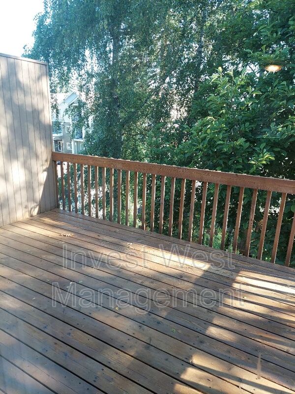 Vancouver House: 2904 E 16 Street