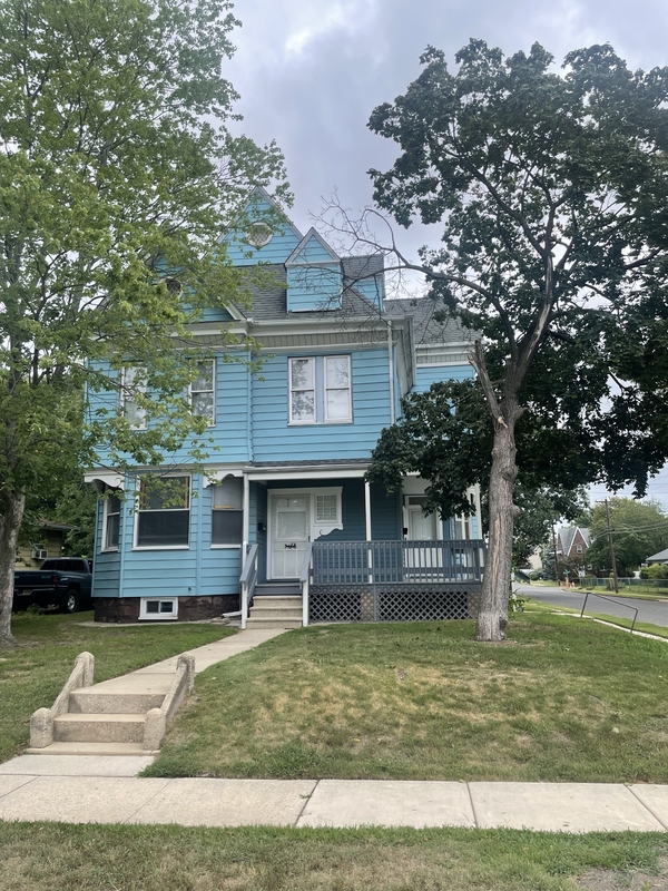 Paulsboro Condo: 265 Greenwich Avenue - A