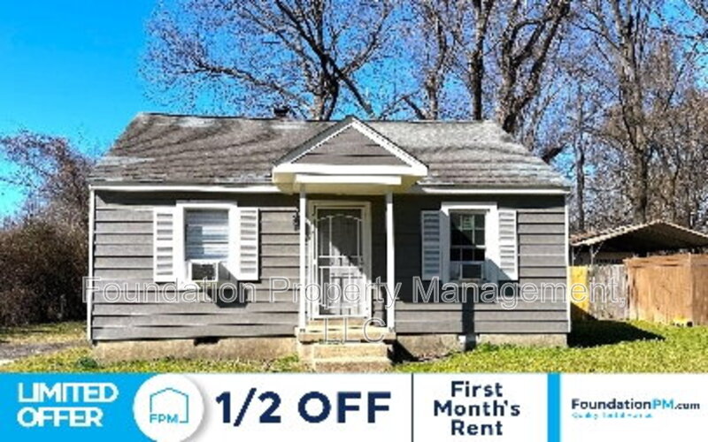Memphis House: 2569 Henderson Street