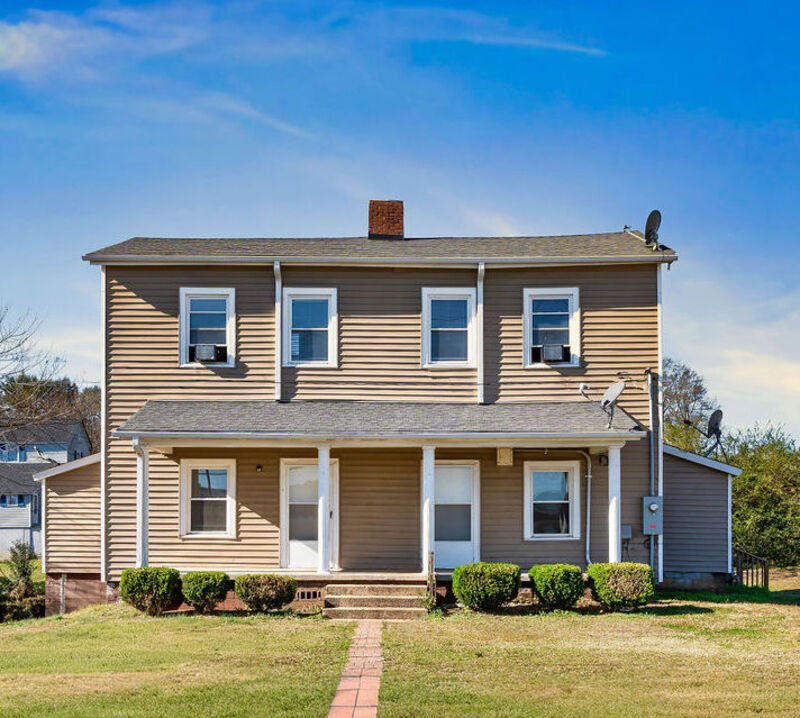 Buffalo Condo: 104 Drugstore Street - B