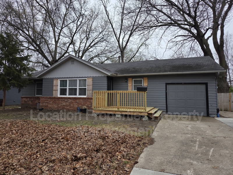 Lawrence House: 1311 West 19th Terrace