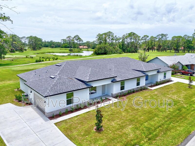 Palm Coast House: 21 Weymouth Lane