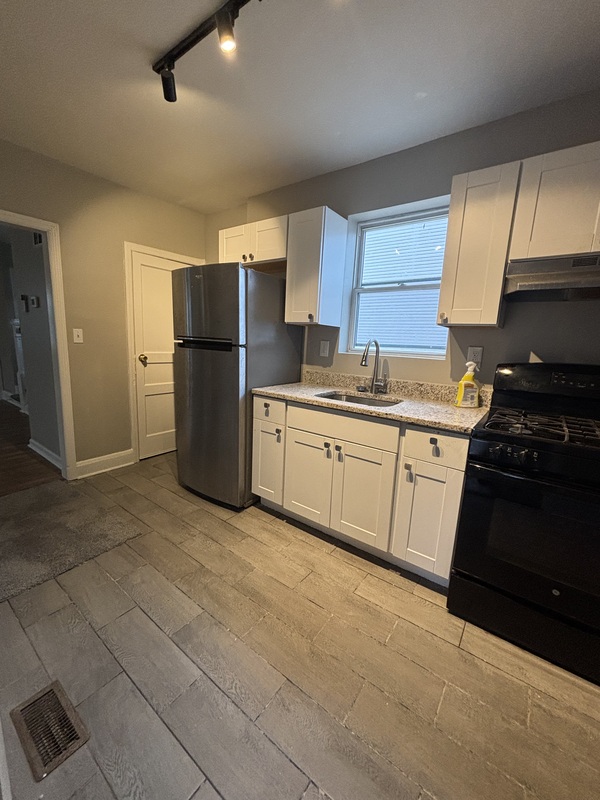 Baltimore House: 10XX E. Coldspring Ln