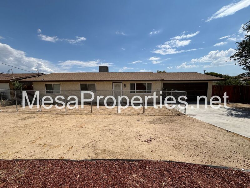 Victorville House: 16327 Seneca Rd.