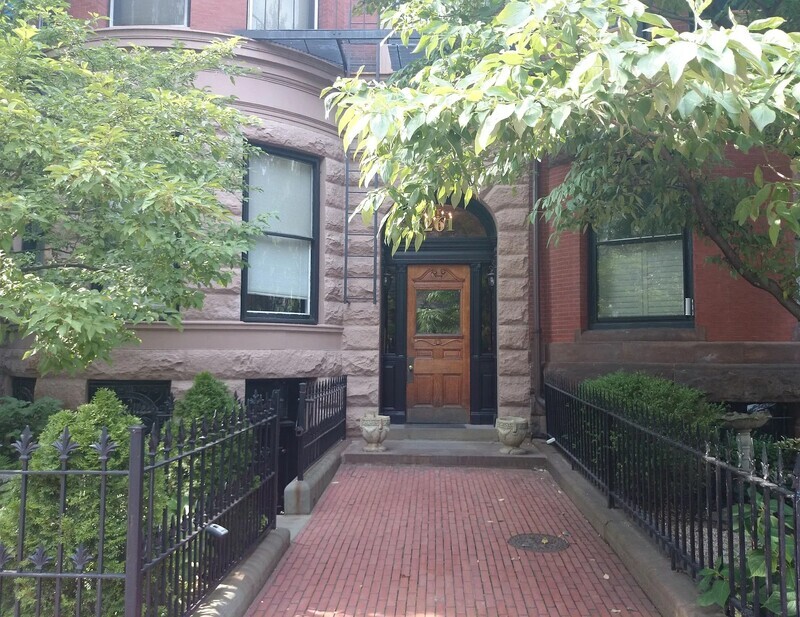Boston Condo: 261 Marlborough St