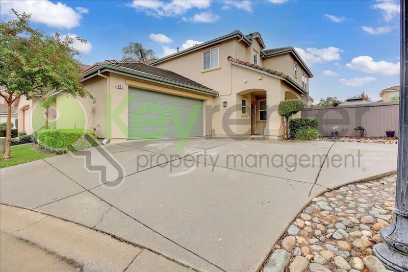 Sacramento House: 461 Anjou Circle