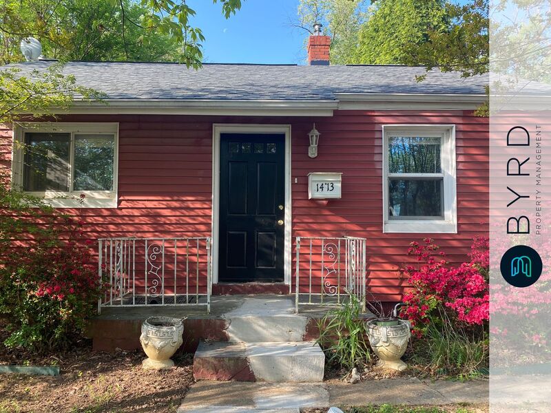 Richmond House: 1413 Blair St