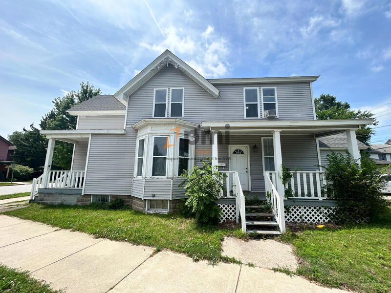 Michigan City Condo: 215 Lafayette St