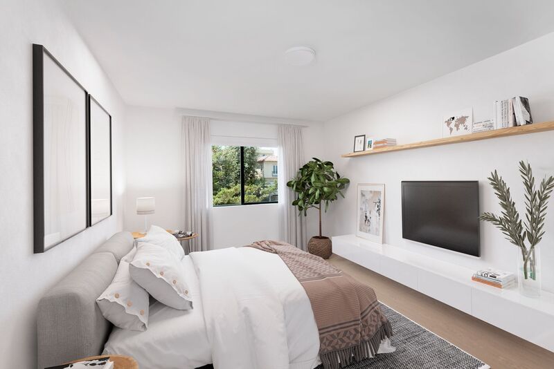 Los Angeles House: 1546 Bundy Drive
