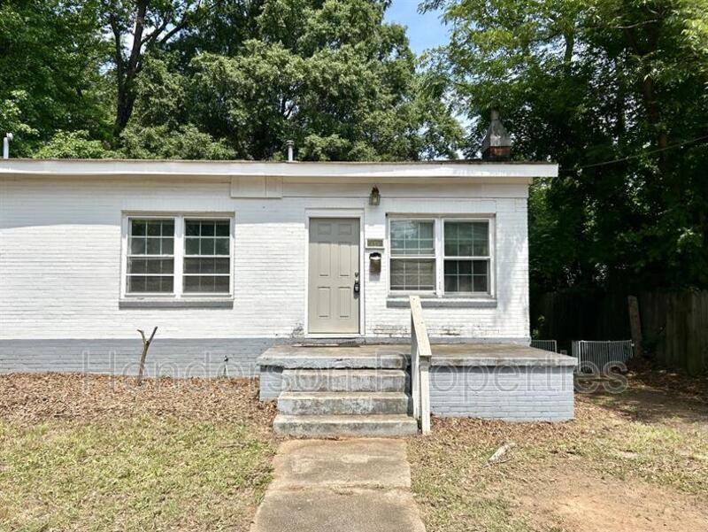 Charlotte Condo: 2549 Pinckney Avenue