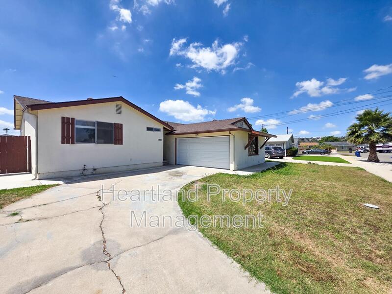 Spring Valley House: 8725 Kelso St