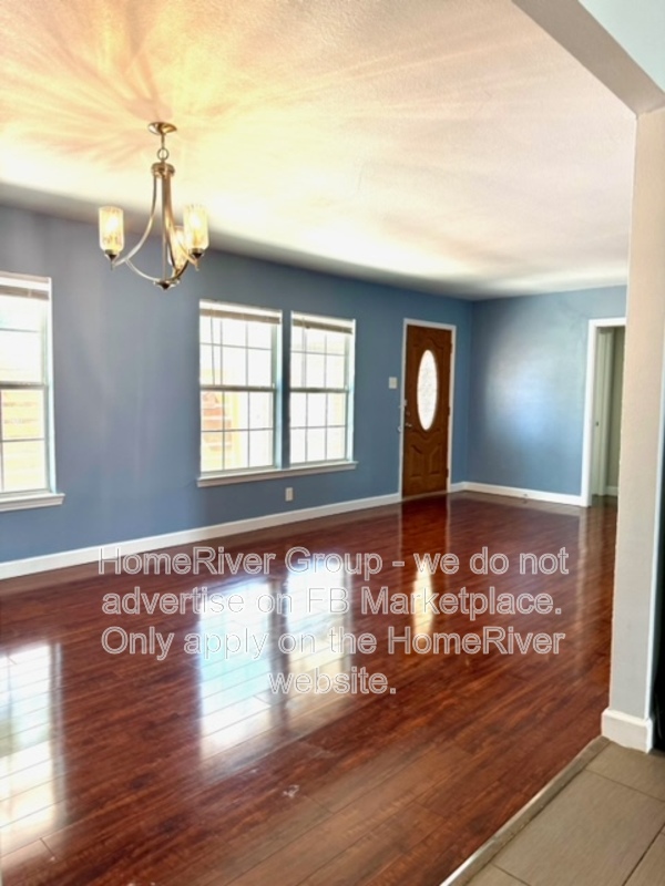 San Antonio House: 1218 Oblate Dr