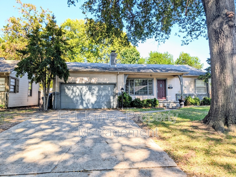 Tulsa House: 1135 East 49th Street