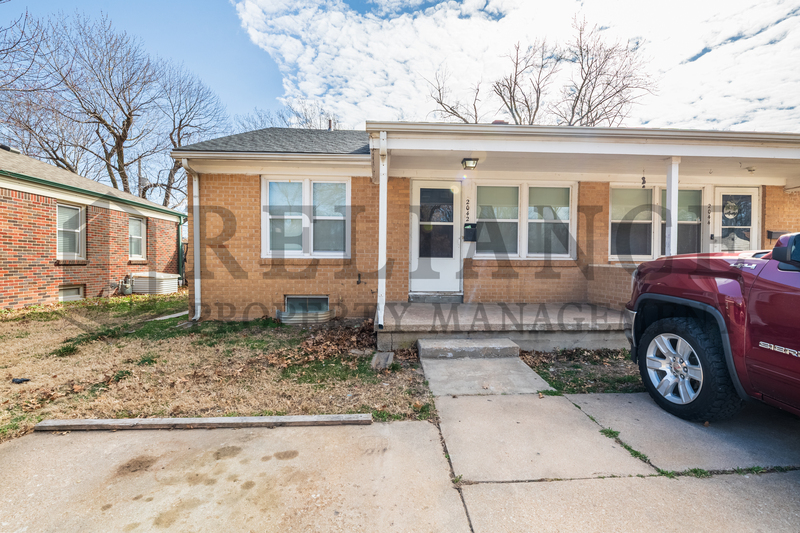 Wichita Condo: 2042 South Pinecrest Street